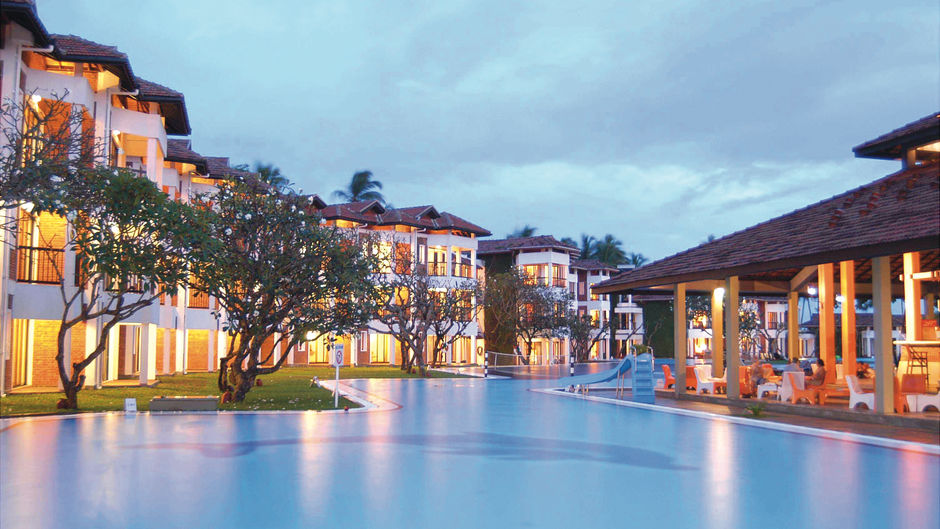 Hotels in Sri Lanka - Club Hotel Dolphin