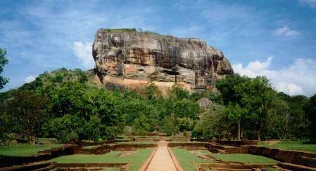 DAY 4 : Dambulla - Sigiriya -Dambulla 
